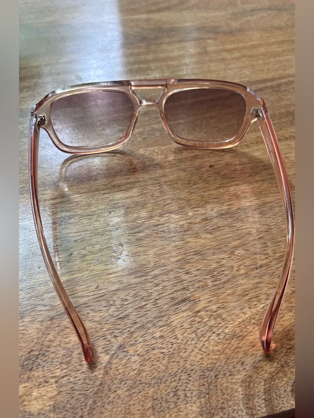 AIRE Aquarius Aviator Sunglasses in Antique Rose with carrying case and wipe - Picture 5 of 11